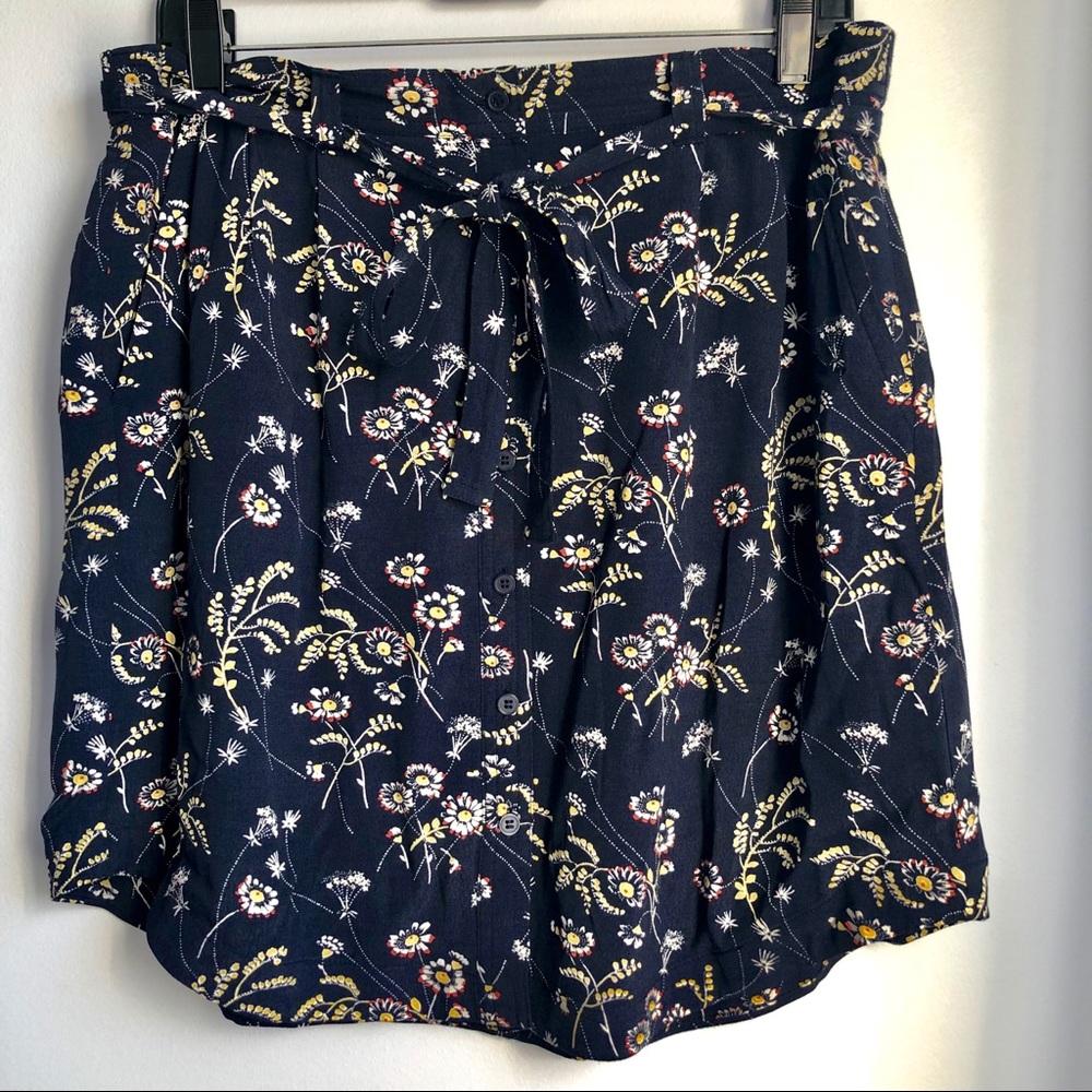 LOFT skirt